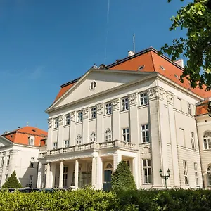 Austria Trend Schloss Wilhelminenberg **** Bécs