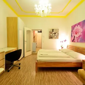 3* Apart-hotel Ajo Messe - Contactless Check In