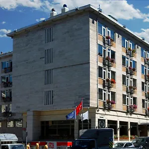 ellenőrizze a rendelkezésre állást